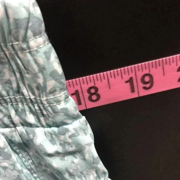 RBX Moisture wicking,elastic waist,4 way stretch,lined w/under shorts,pattern - Picture 6 of 10